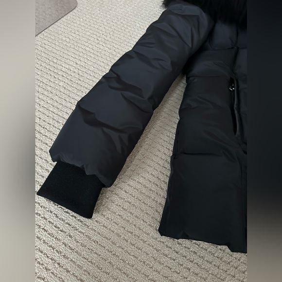 MACKAGE Black Adali Down Coat, Size: Small - Picture 12 of 14